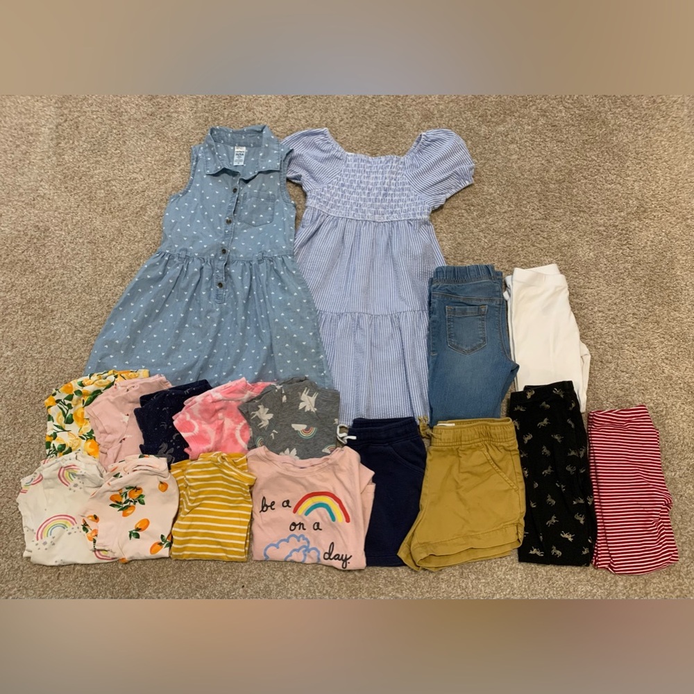 Old Navy Giant Bundle of Girls Size 5T Clothes!